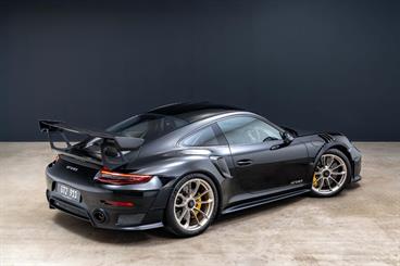 2019 Porsche 911 - Thumbnail