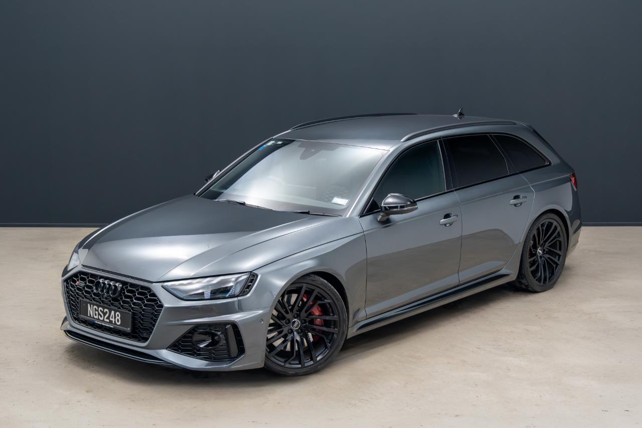 2021 Audi RS4