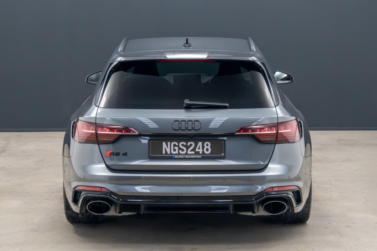 2021 Audi RS4
