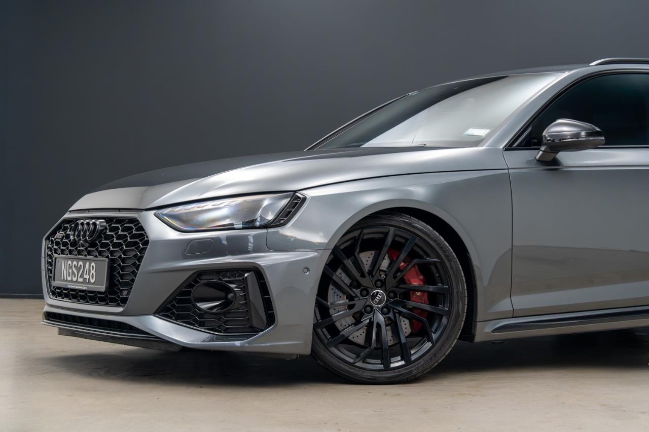 2021 Audi RS4