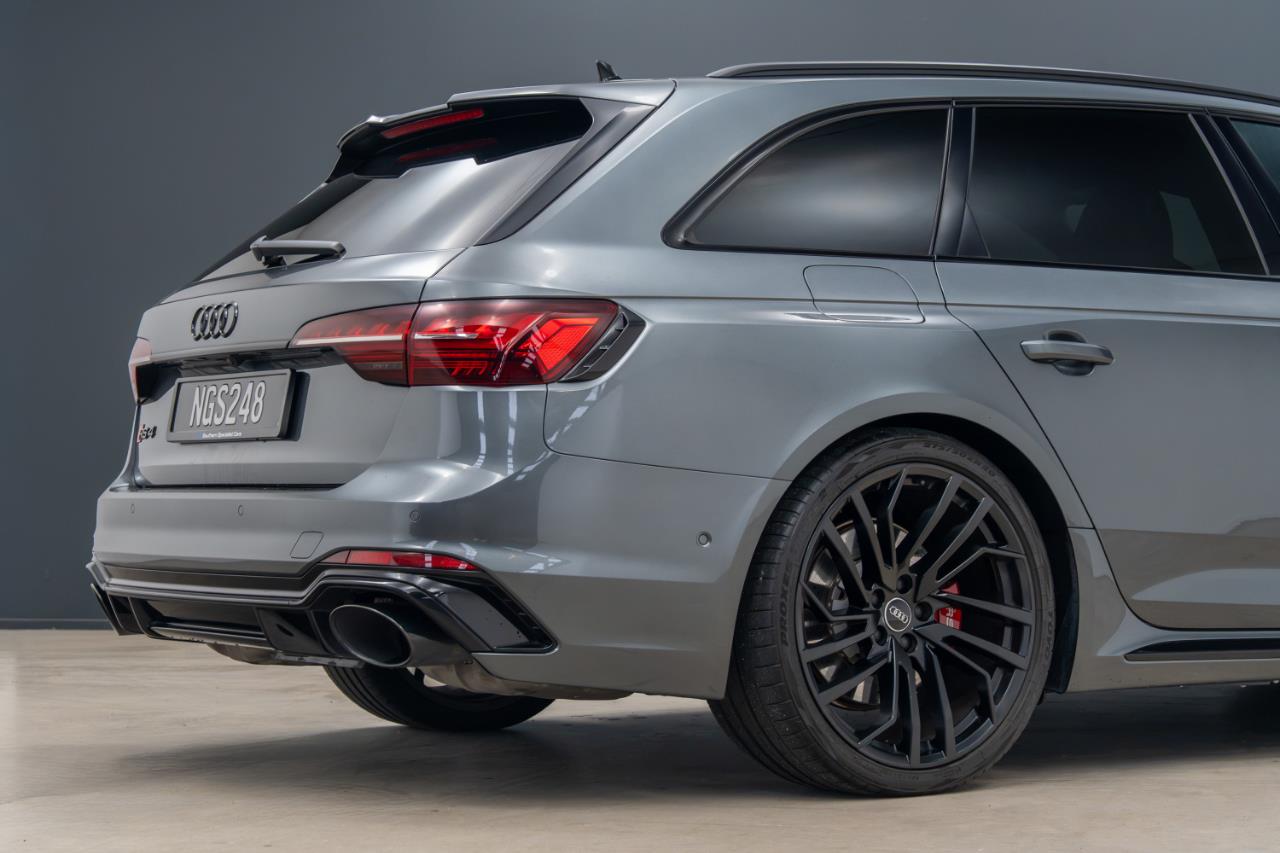 2021 Audi RS4