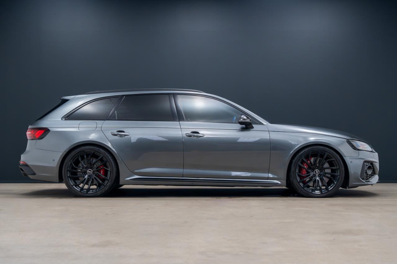 2021 Audi RS4