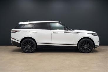 2017 Land Rover Range Rover Velar - Thumbnail