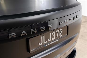 2022 Land Rover Range Rover - Thumbnail