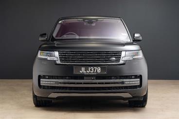 2022 Land Rover Range Rover - Thumbnail