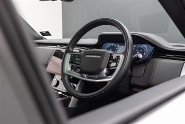 2022 Land Rover Range Rover - Thumbnail