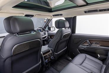 2022 Land Rover Range Rover - Thumbnail
