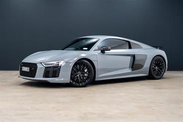 2017 Audi R8 - Thumbnail