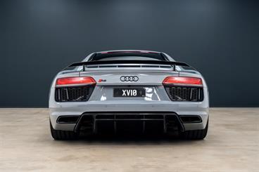 2017 Audi R8 - Thumbnail