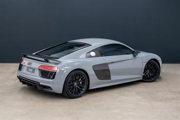 2017 Audi R8 - Thumbnail