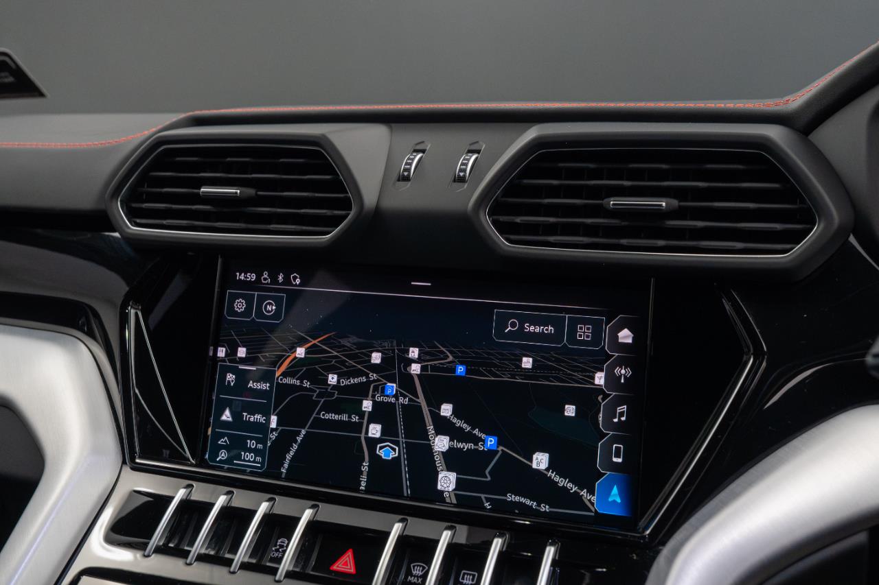 2020 Lamborghini Urus