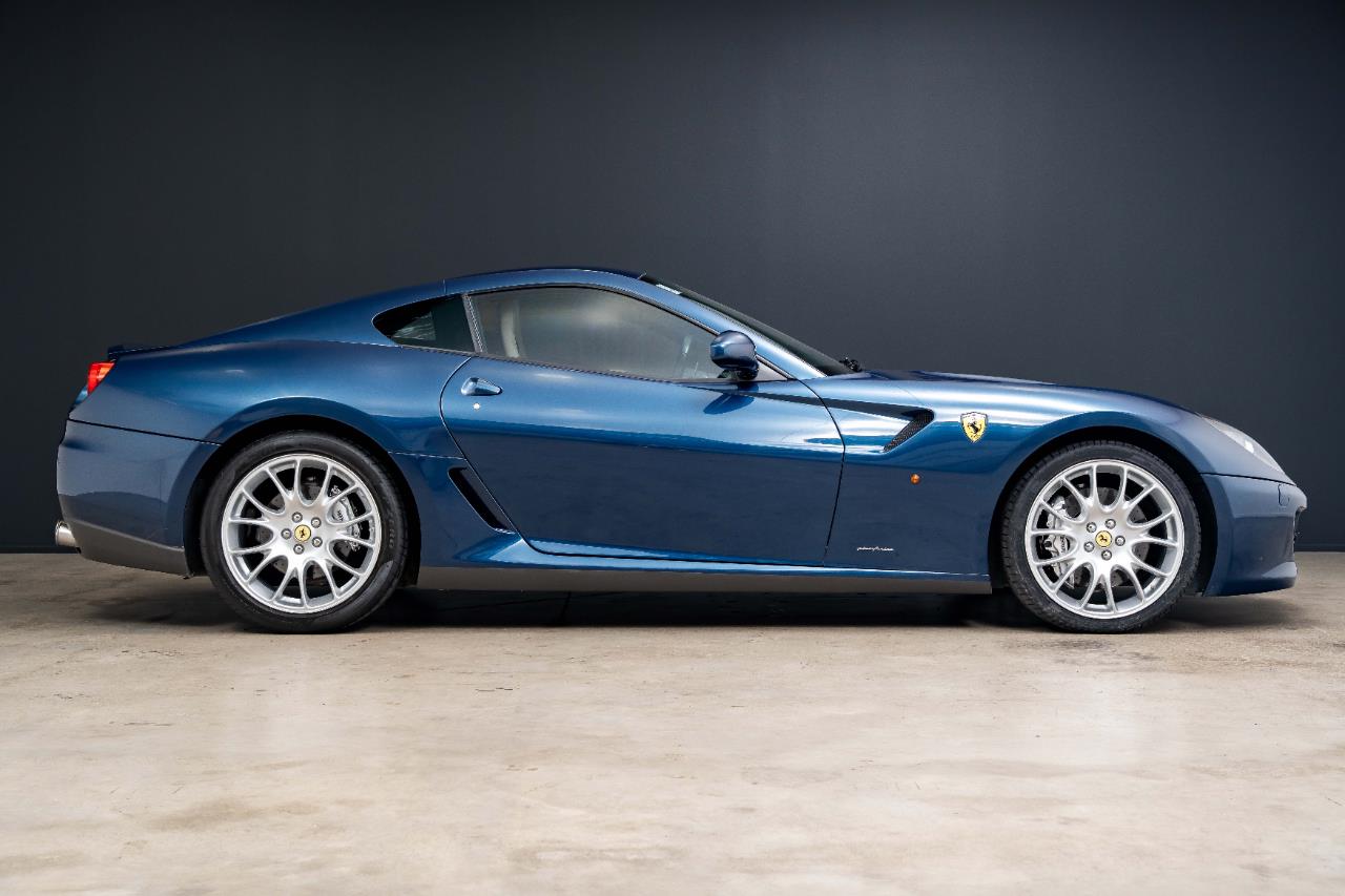 2007 Ferrari 599