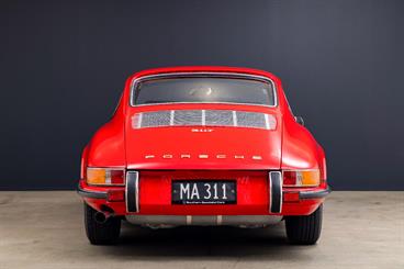 1971 Porsche 911 - Thumbnail