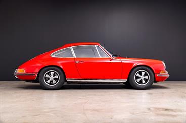 1971 Porsche 911 - Thumbnail