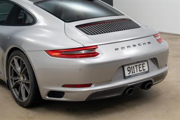 2019 Porsche 911 - Thumbnail