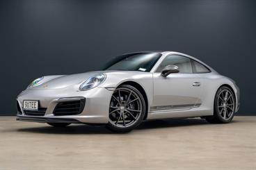 2019 Porsche 911 - Thumbnail