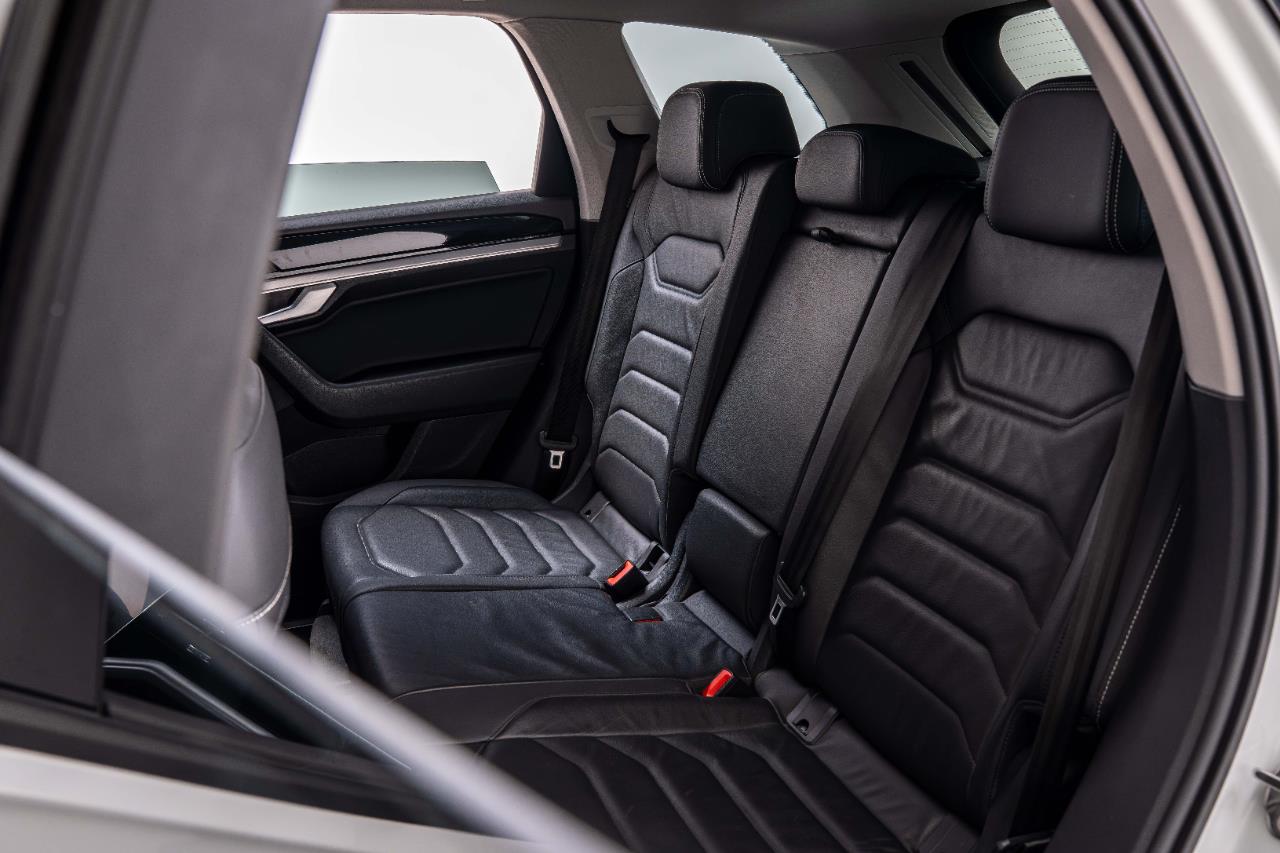 2019 Volkswagen Touareg