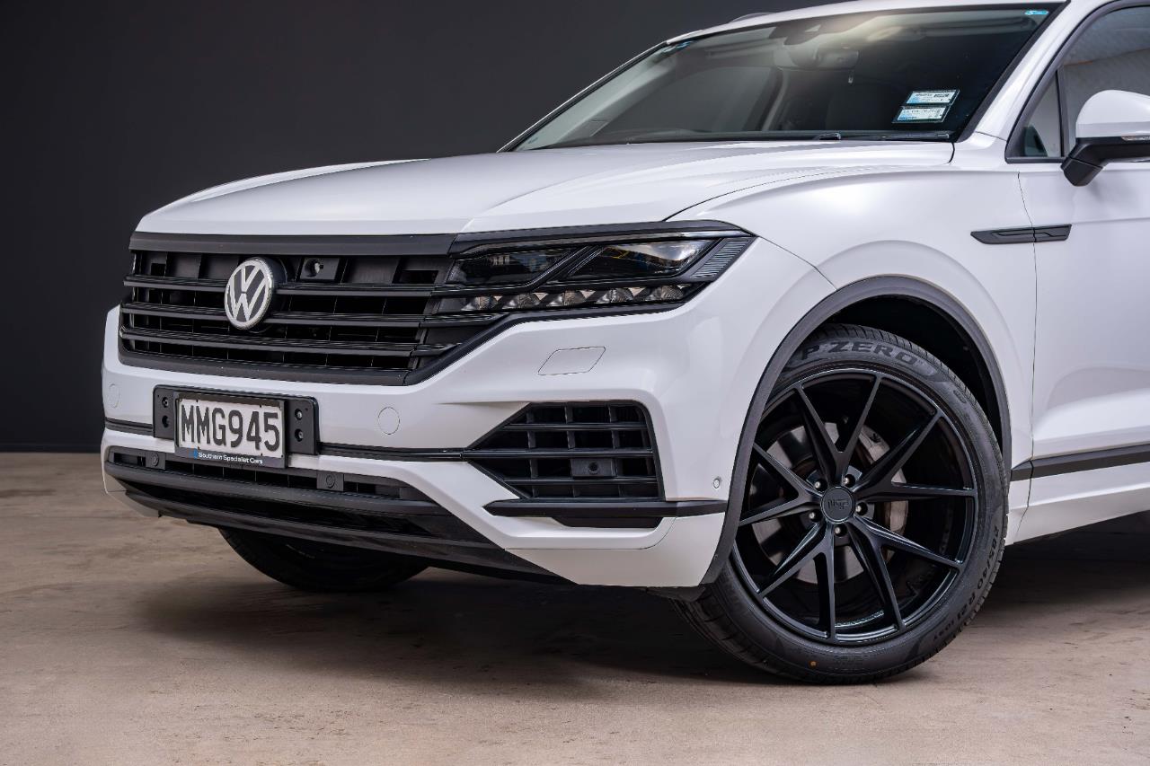 2019 Volkswagen Touareg