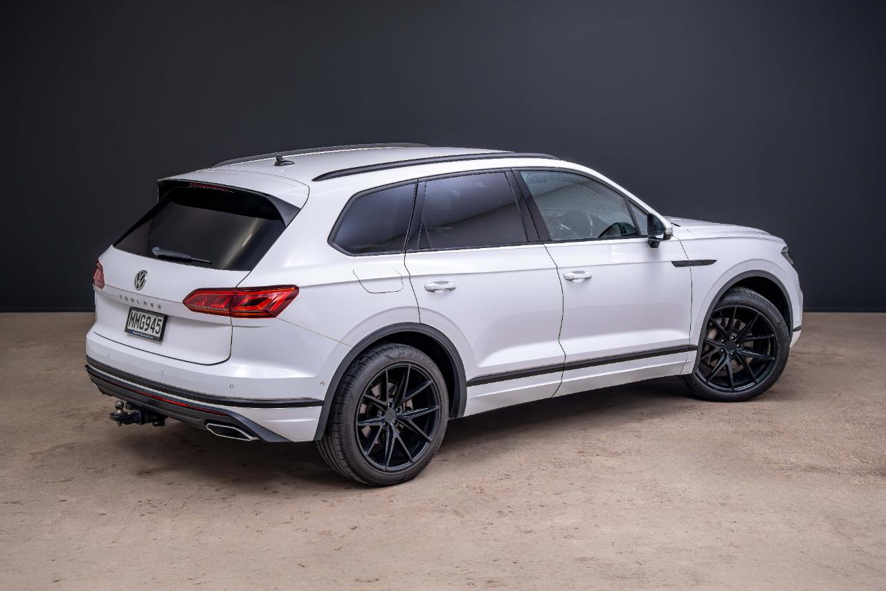 2019 Volkswagen Touareg