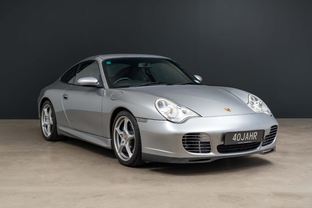 2004 Porsche 911