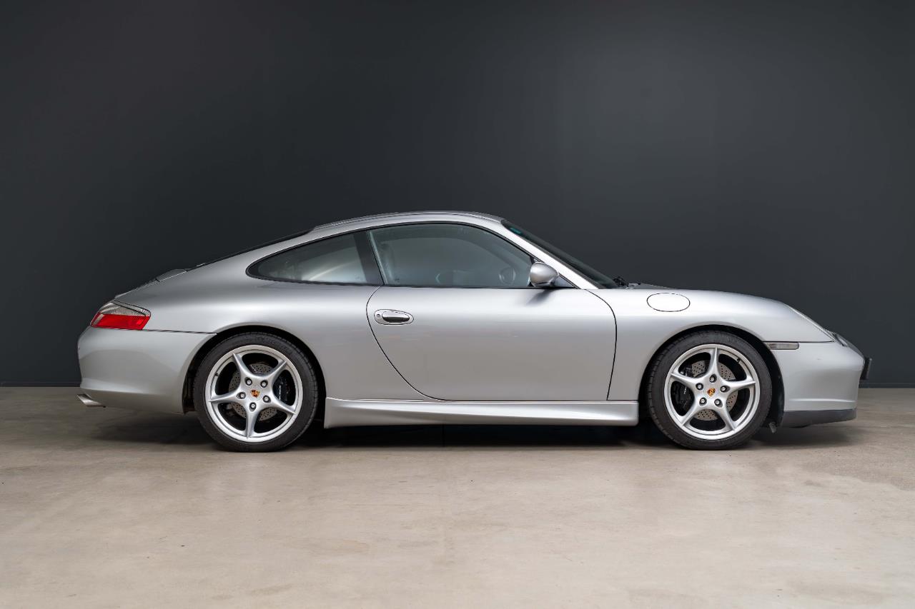 2004 Porsche 911