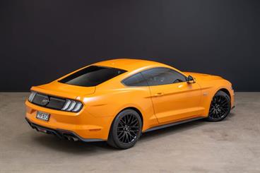 2018 Ford Mustang - Thumbnail