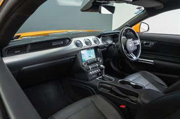 2018 Ford Mustang - Thumbnail