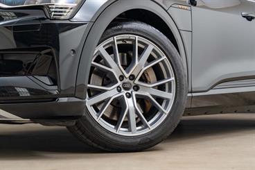 2019 Audi E-Tron - Thumbnail