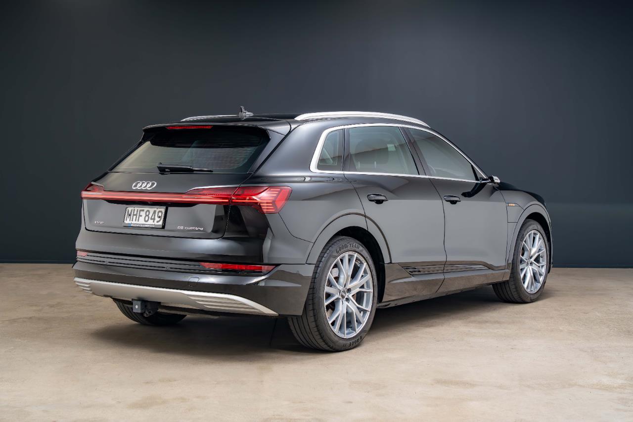 2019 Audi E-Tron