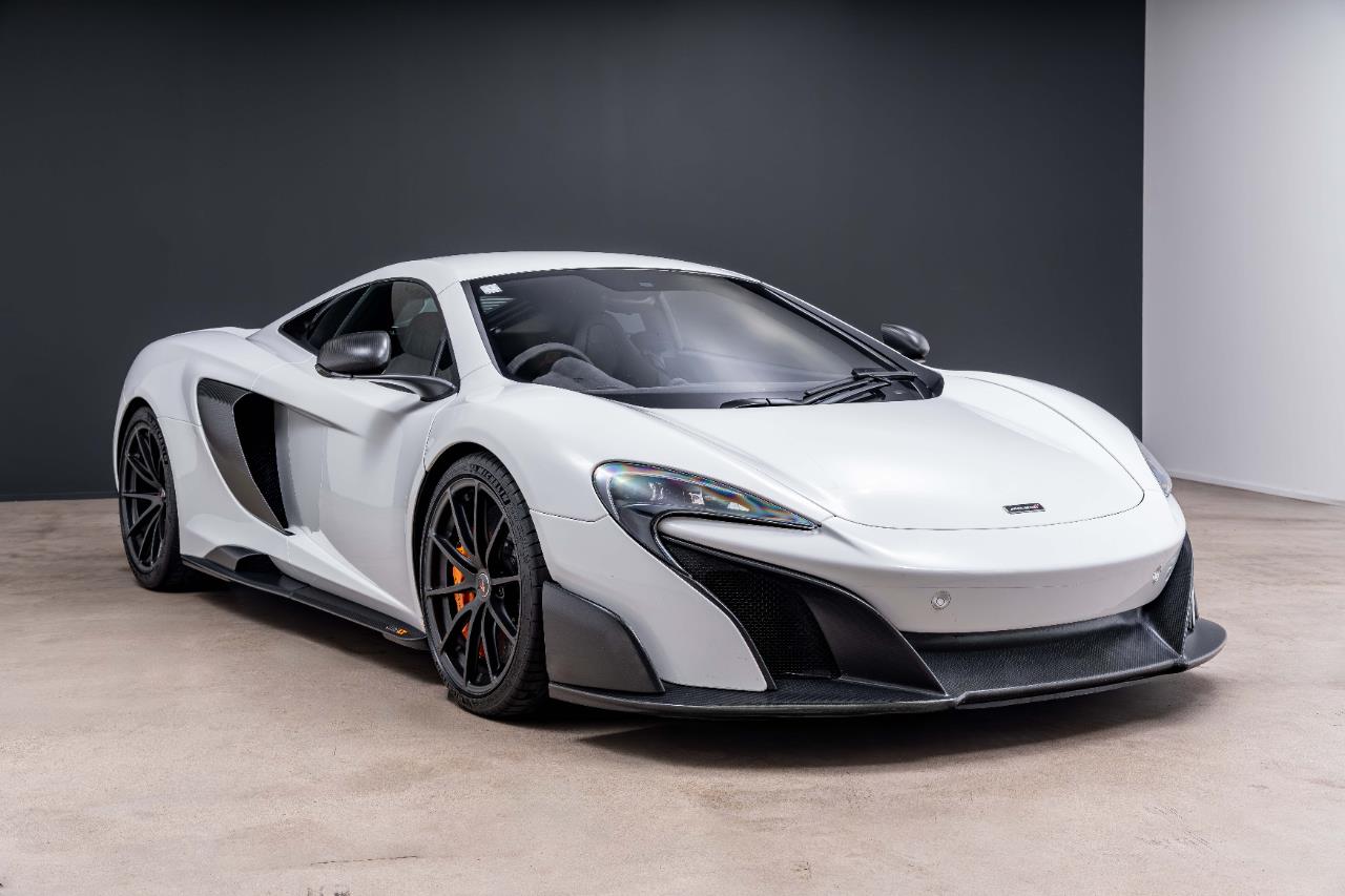 2016 McLaren 675 LT