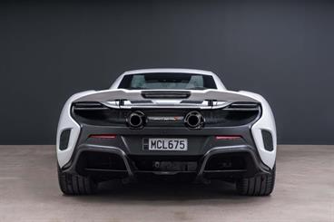 2016 McLaren 675 LT - Thumbnail