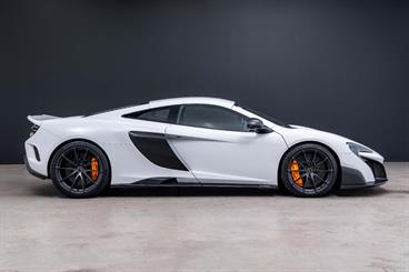 2016 McLaren 675 LT - Thumbnail
