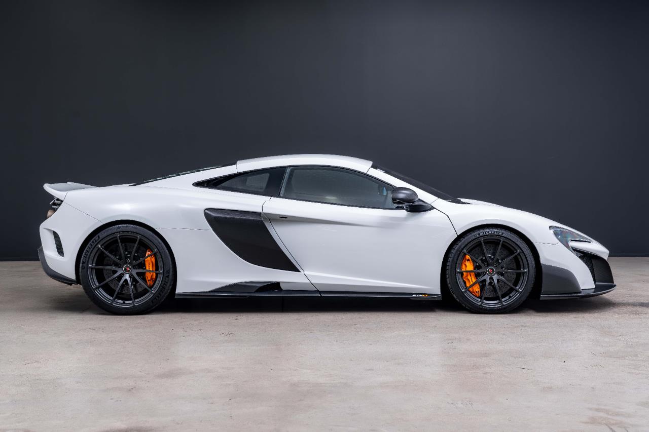 2016 McLaren 675 LT
