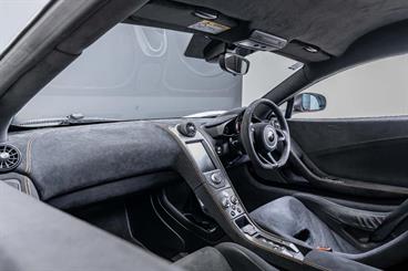 2016 McLaren 675 LT - Thumbnail
