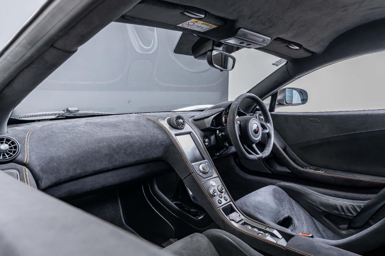 2016 McLaren 675 LT