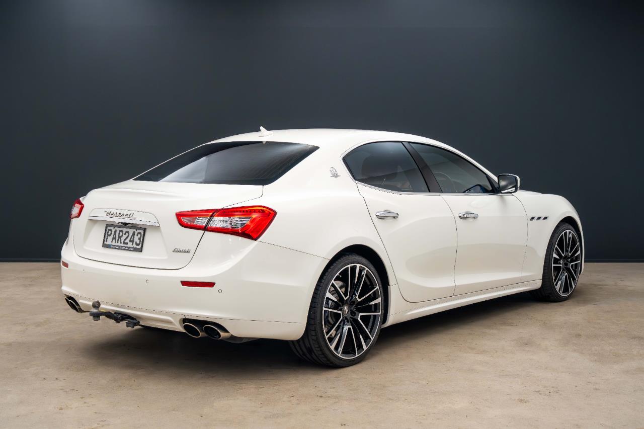 2014 Maserati Ghibli