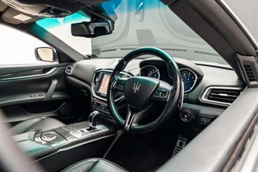 2014 Maserati Ghibli - Thumbnail