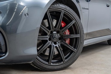 2015 Mercedes-Benz E 63 - Thumbnail