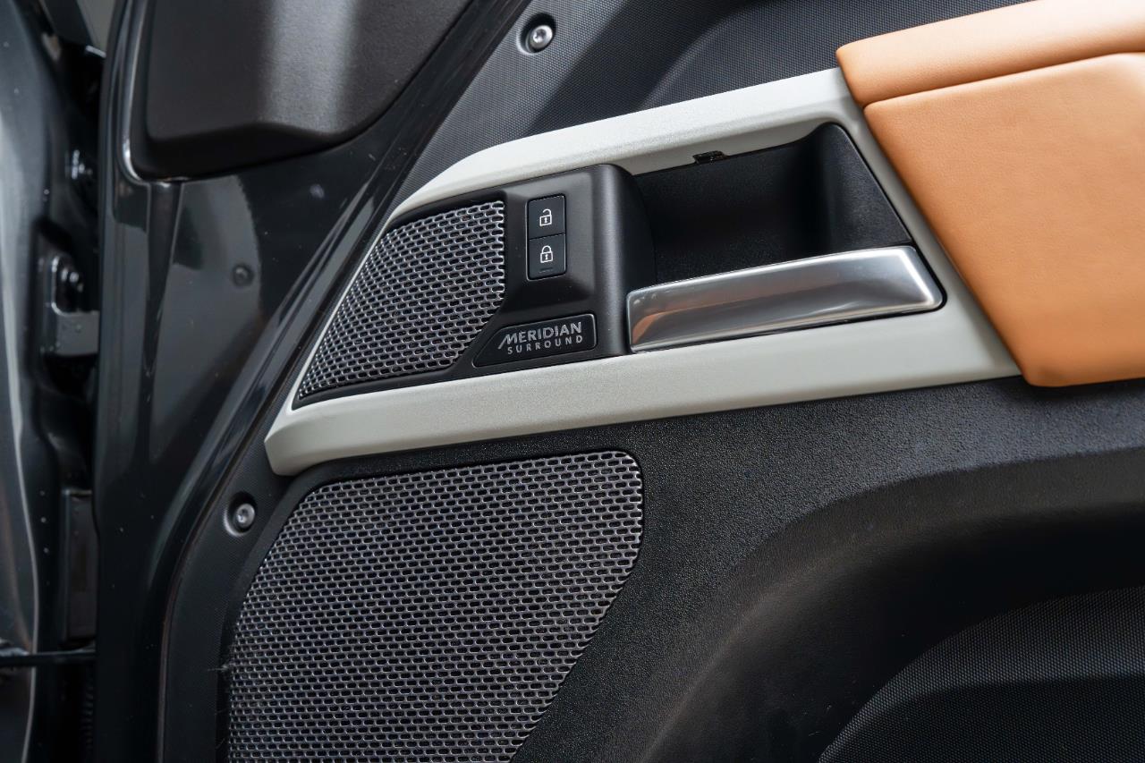 2024 Land Rover Defender