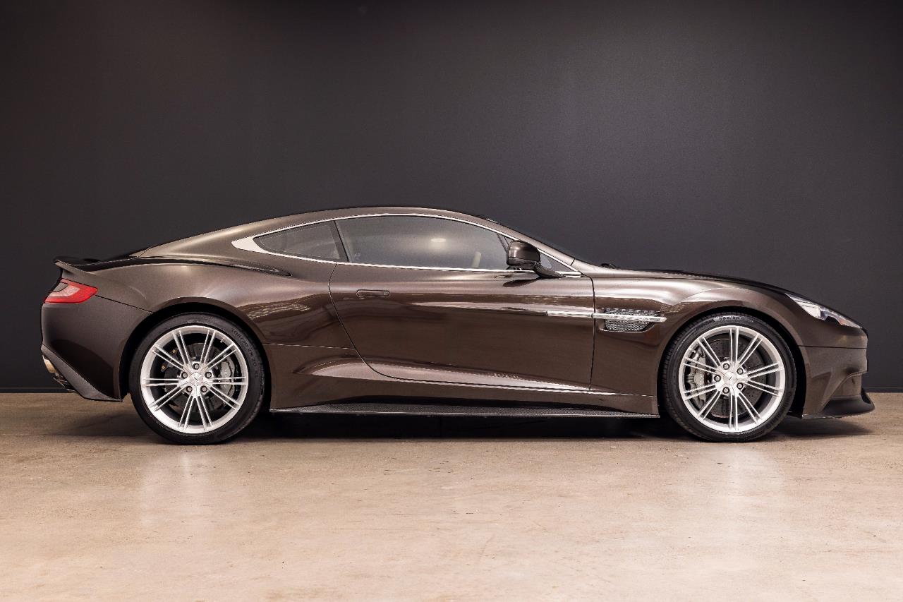 2013 Aston Martin Vanquish