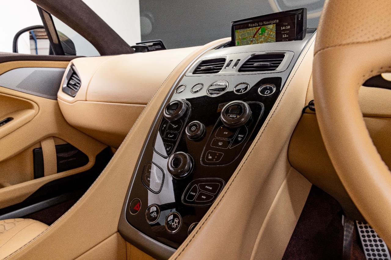 2013 Aston Martin Vanquish