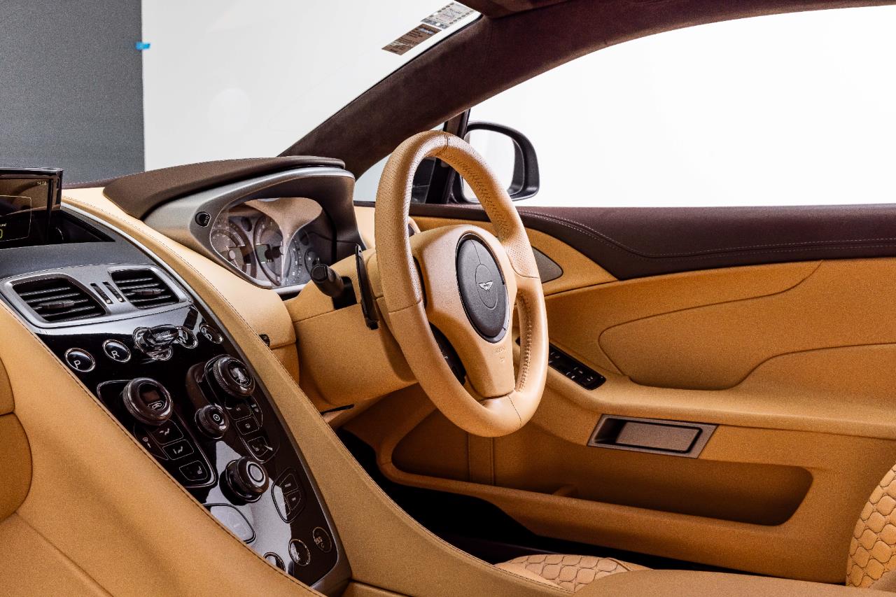 2013 Aston Martin Vanquish