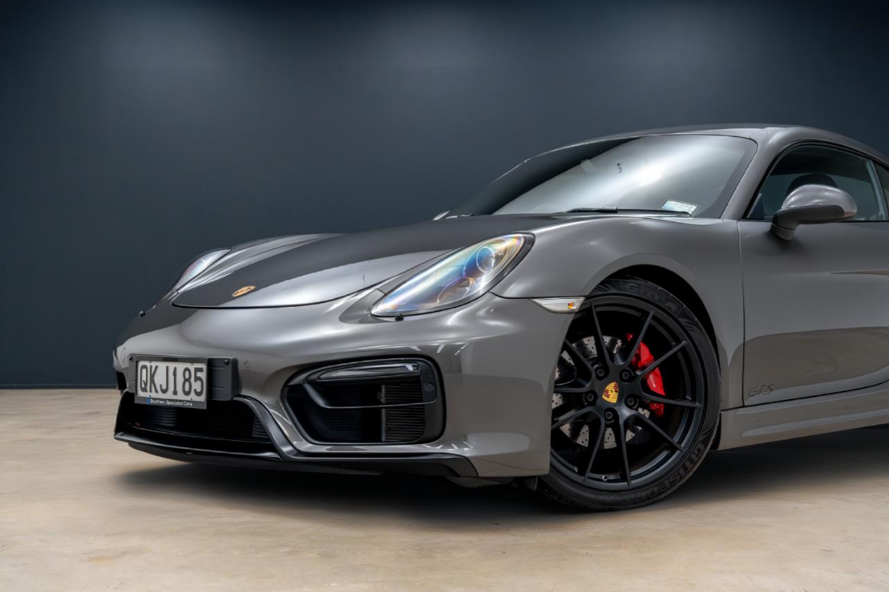 2016 Porsche Cayman