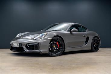 2016 Porsche Cayman - Thumbnail