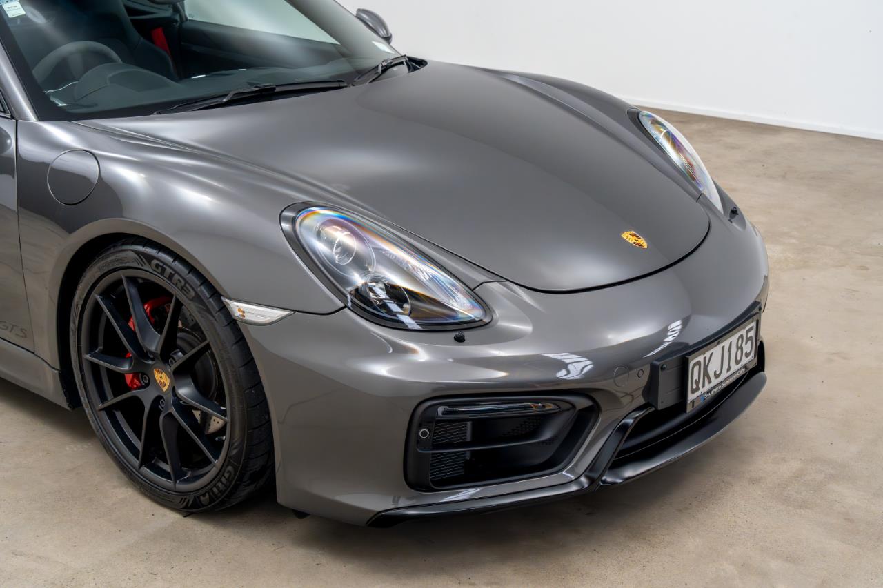 2016 Porsche Cayman
