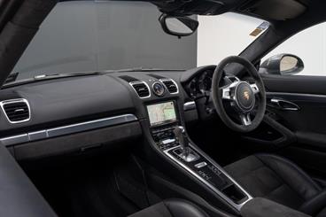 2016 Porsche Cayman - Thumbnail