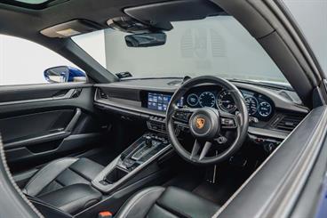 2020 Porsche 911 - Thumbnail