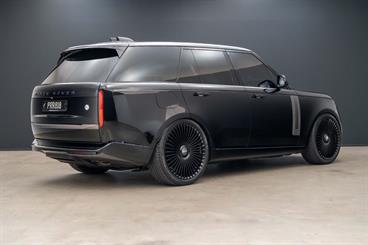 2022 Land Rover Range Rover - Thumbnail