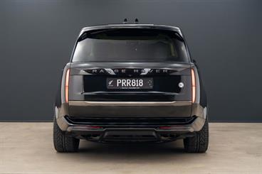 2022 Land Rover Range Rover - Thumbnail