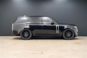 2022 Land Rover Range Rover - Thumbnail